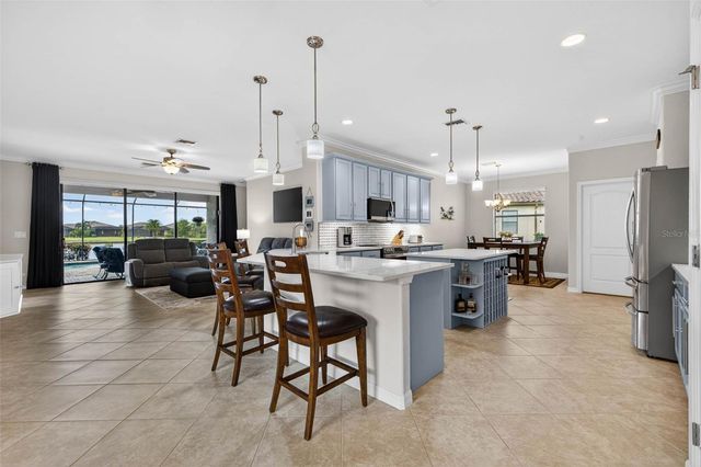 6749 WILD LAKE TERRACE, Bradenton, FL 34212