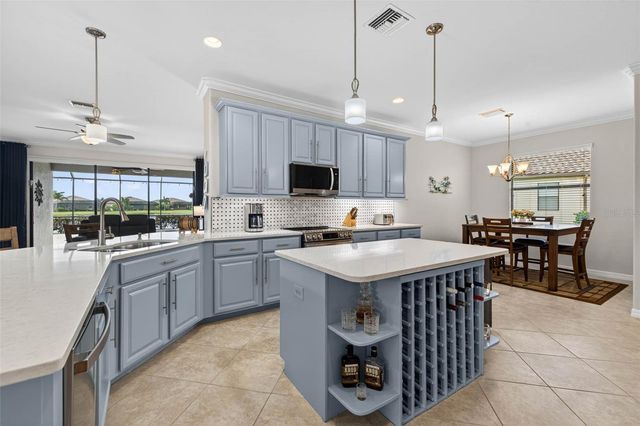 6749 WILD LAKE TERRACE, Bradenton, FL 34212