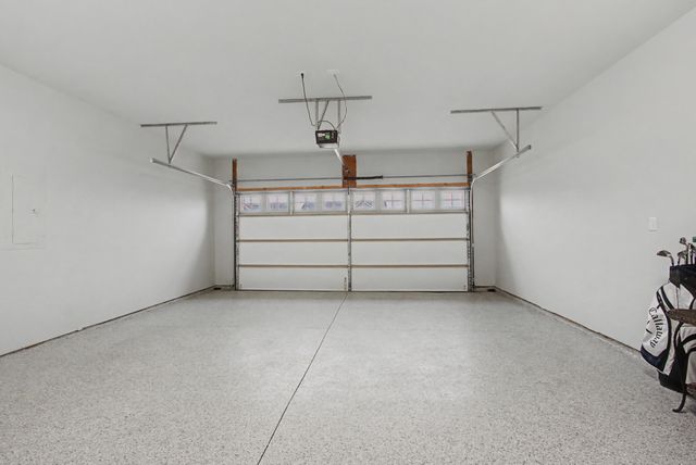 1022 Sumner Grv, Spring Hill, TN 37174