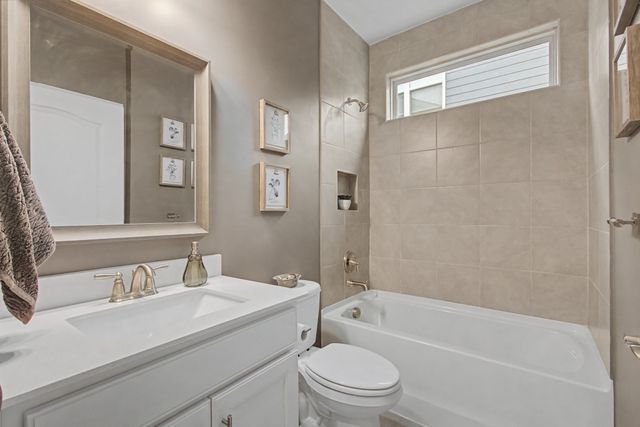 1022 Sumner Grv, Spring Hill, TN 37174