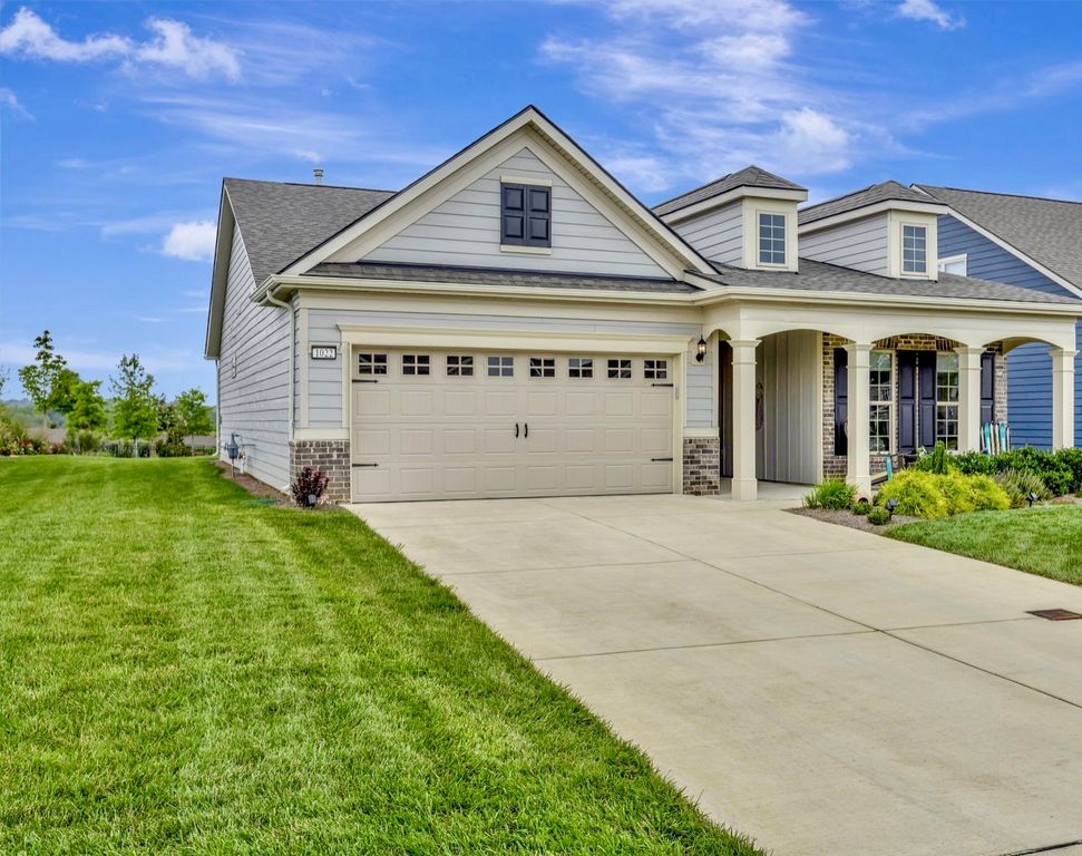 1022 Sumner Grv, Spring Hill, TN 37174