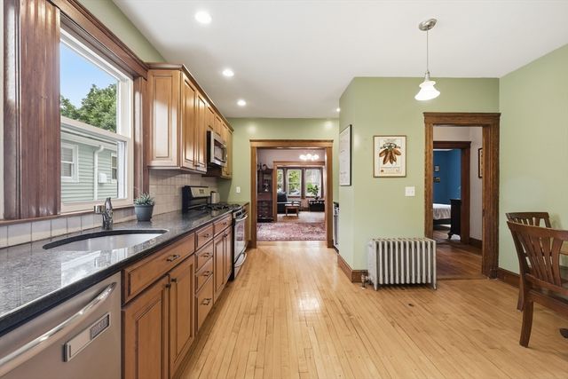 60-62 Cornell St 62, Boston, MA 02131