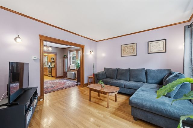 60-62 Cornell St 62, Boston, MA 02131