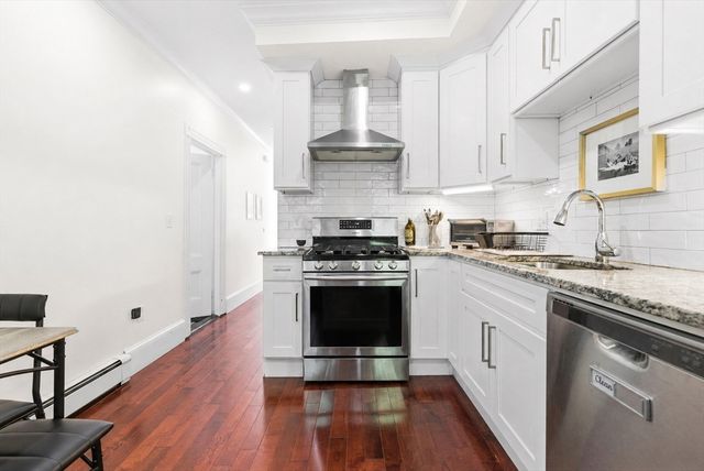 530-532 E Sixth Street 3, Boston, MA 02127