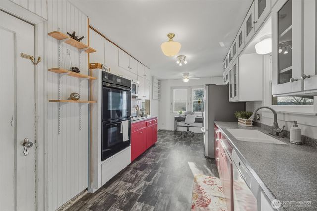 7901 Valley View Road, Custer, WA 98240