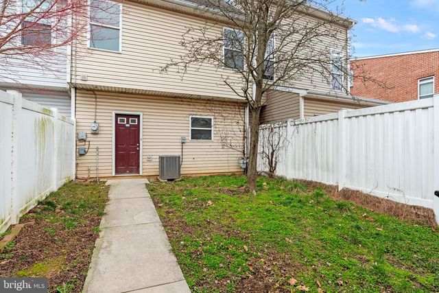 1717 N 3RD ST, Harrisburg, PA 17102