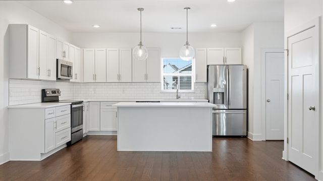 1633 54th Ave N Apt 15, Nashville, TN 37209