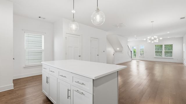 1633 54th Ave N Apt 15, Nashville, TN 37209