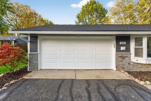 1042 Van Kirk Drive, Marysville, OH 43040