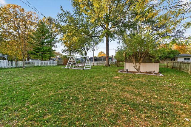 1042 Van Kirk Drive, Marysville, OH 43040