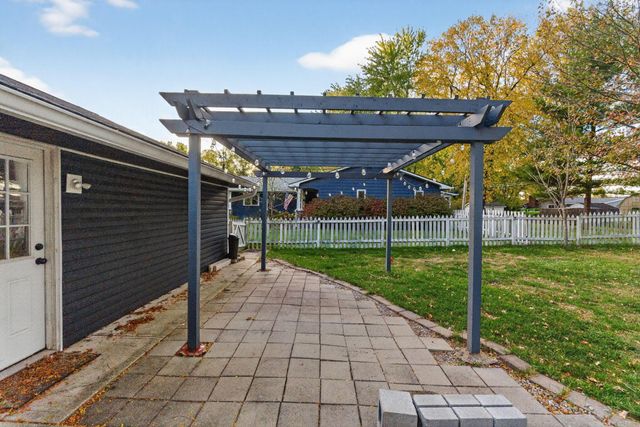 1042 Van Kirk Drive, Marysville, OH 43040