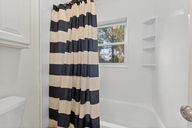 1042 Van Kirk Drive, Marysville, OH 43040