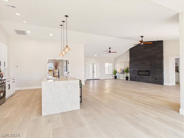 1411 LOST CREEK Road, Pahrump, NV 89048