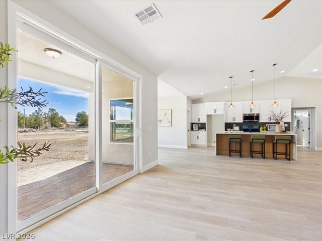 1411 LOST CREEK Road, Pahrump, NV 89048