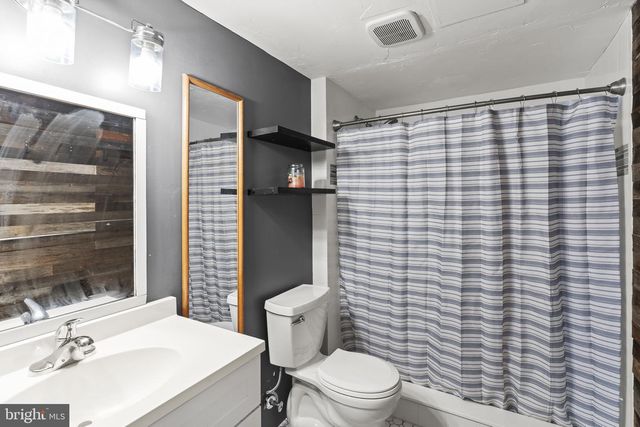 366 MEDALLION DR, Prince Frederick, MD 20678