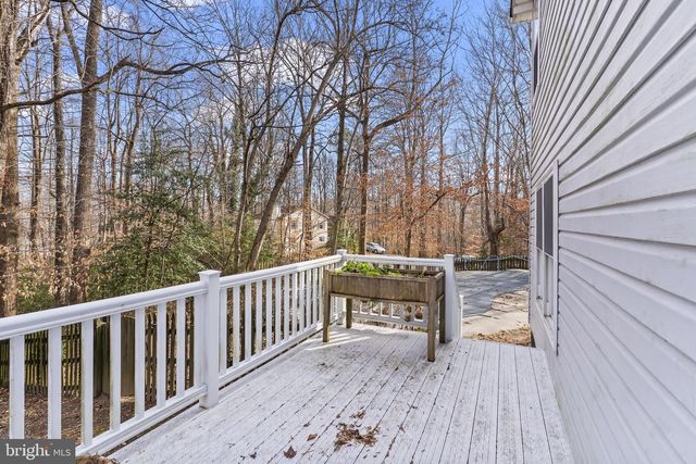 366 MEDALLION DR, Prince Frederick, MD 20678