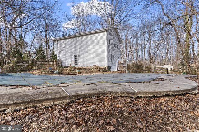 366 MEDALLION DR, Prince Frederick, MD 20678