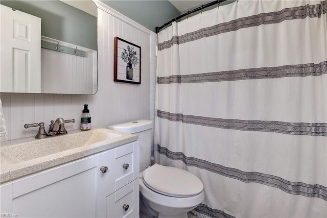 256 Malden LN, Newport News, VA 23602