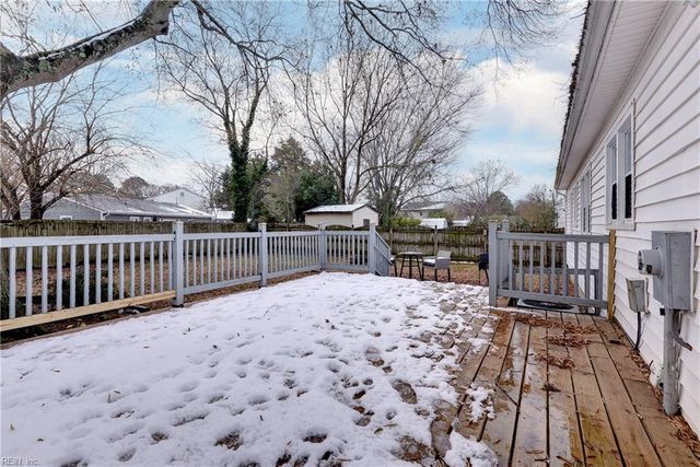 256 Malden LN, Newport News, VA 23602