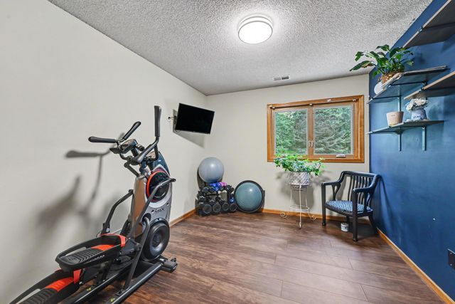 240 Woodridge Lane, Circle Pines, MN 55014