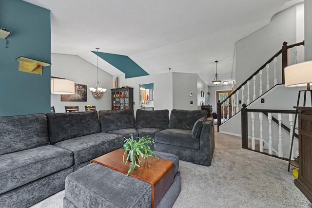 240 Woodridge Lane, Circle Pines, MN 55014