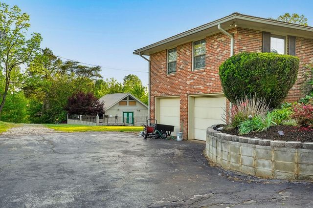 843 W Bockman Way, Sparta, TN 38583