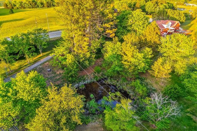843 W Bockman Way, Sparta, TN 38583