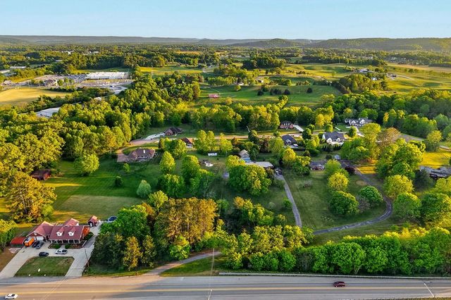 843 W Bockman Way, Sparta, TN 38583