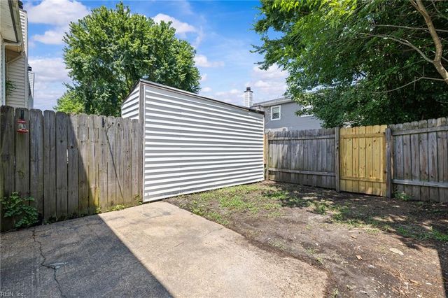 1185 Old Clubhouse RD, Virginia Beach, VA 23453
