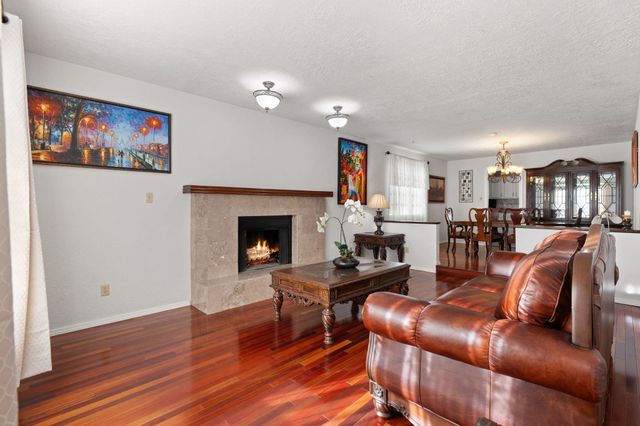 1212 Michael Hughes Drive NE, Albuquerque, NM 87112