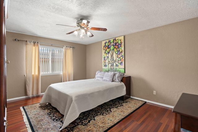 1212 Michael Hughes Drive NE, Albuquerque, NM 87112