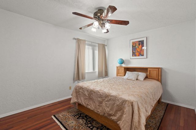 1212 Michael Hughes Drive NE, Albuquerque, NM 87112