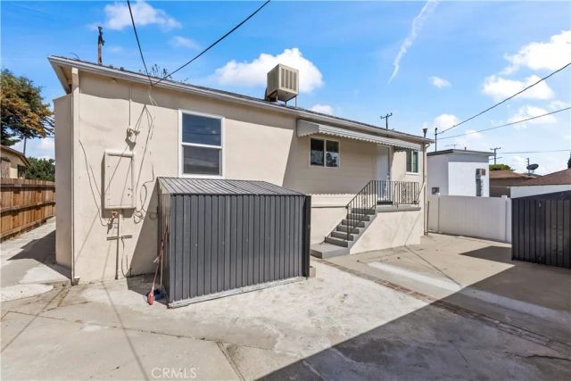 2057 N Eastern, Los Angeles, CA 90032