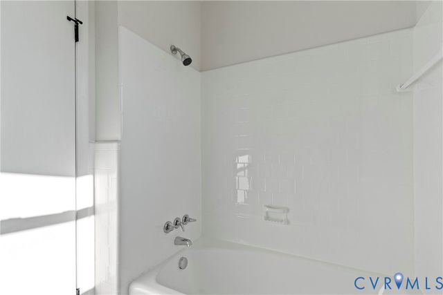 3119 Frederick Ave, Colonial Heights, VA 23834