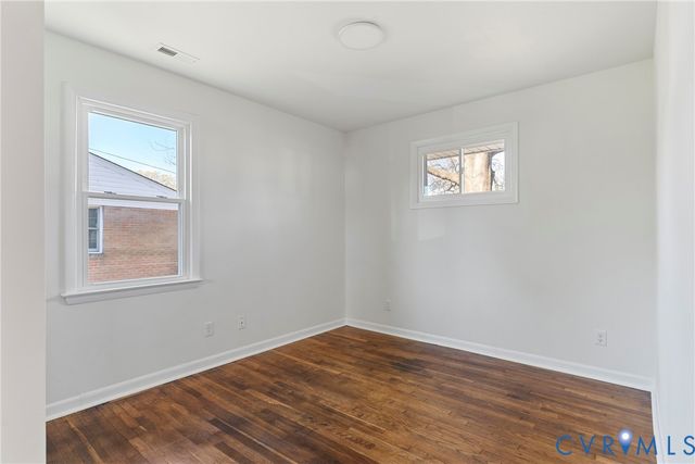 3119 Frederick Ave, Colonial Heights, VA 23834