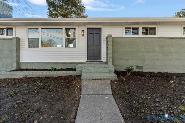 3119 Frederick Ave, Colonial Heights, VA 23834