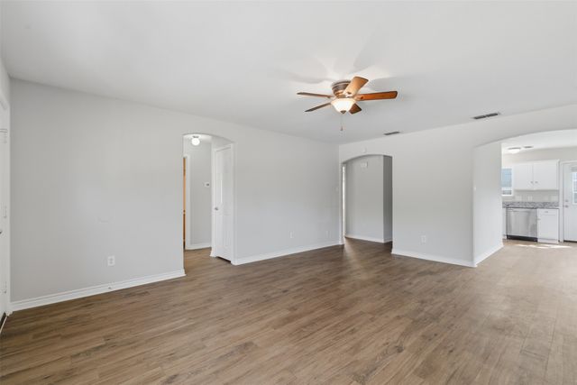 1901 Wright Street, Greenville, TX 75401