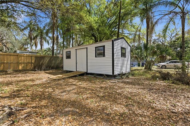 10945 N BOULEVARD, Tampa, FL 33612