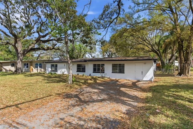 10945 N BOULEVARD, Tampa, FL 33612