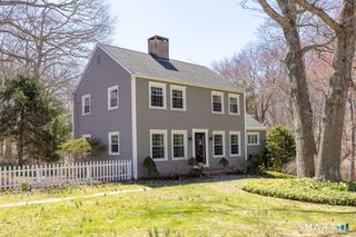 1 Oakridge Drive, Old Lyme, CT 06371