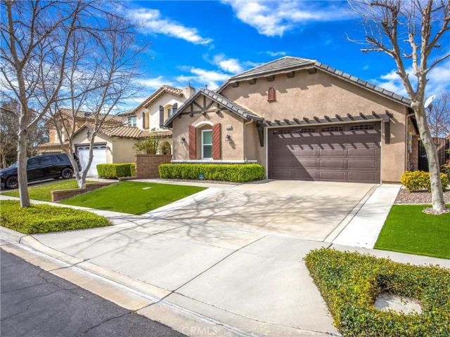 5418 Massa Way, Fontana, CA 92336