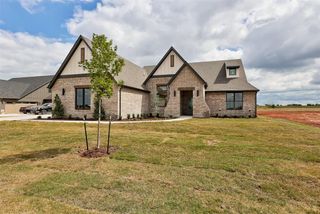 6760 Lakeview Court, Cashion, OK 73016