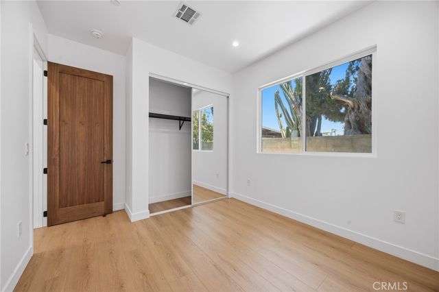 7645 Melvin Avenue, Reseda, CA 91335