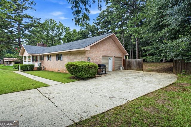 773 Sweetbriar Circle, Thomaston, GA 30286