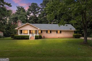 773 Sweetbriar Circle, Thomaston, GA 30286