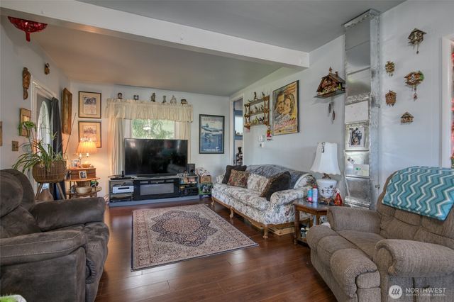 251 N Second Street, Toledo, WA 98591