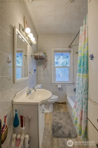 251 N Second Street, Toledo, WA 98591