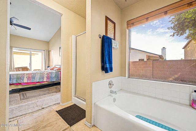 8859 W JOHN CABOT Road, Peoria, AZ 85382