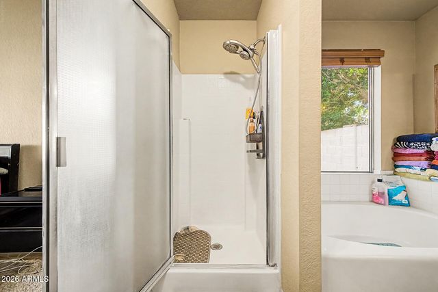 8859 W JOHN CABOT Road, Peoria, AZ 85382