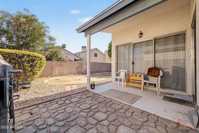 8859 W JOHN CABOT Road, Peoria, AZ 85382